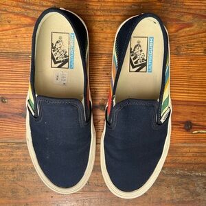VANS Classic Slip On Retro Stipes Navy Blue Rainbow Casual Sneakers Women’s 7.5